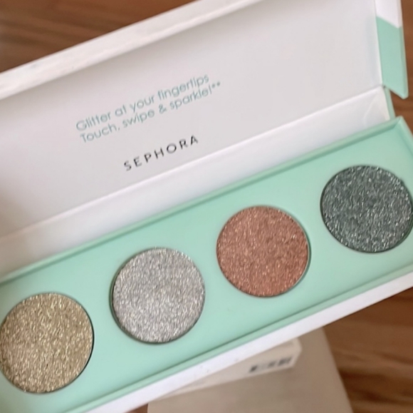 Sephora Limited Edition Clean Glitter Eye Shadow Pallet - Picture 13 of 13